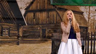 Natalia Bidzińska w piosence "Troszeczkę ziemi" (cover) Dożynki w Przechodzie 7 09 2019 r