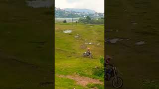 veery dangerous bike motor cross Nuwara eliya lake side 🚳