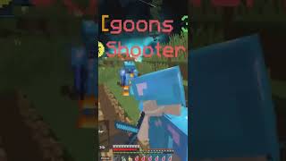 I TRAPPED 2 PEOPLE IN MY TRAP ON HCF 😱😱 #shorts #minecraft #hcf #pvp #bedwars