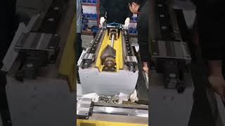 CNC Internal grinding machine guide rail assembling training