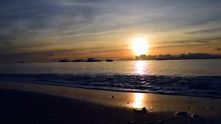 Calming sounds of waves kissing shore, Beautiful Sunrise #relaxing #stressreliever