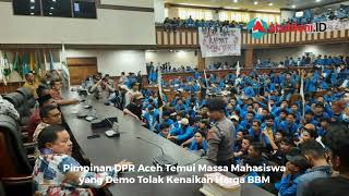 Mahasiswa Duduki Gedung DPR Aceh: Revisi Harga BBM, Rakyat Menjerit