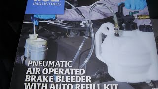 HOLT air operated brake bleeder with auto refill kit. 🌎🔩🚐🔧🔩😳\ hit the brakes!!!!!.😂😂😂