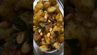 Vrat wale aloo #navratri #youtubeshorts #trendingshorts #viralshorts #foodblogging