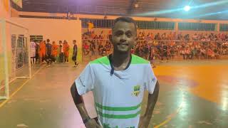 Lucas, atleta do bambu