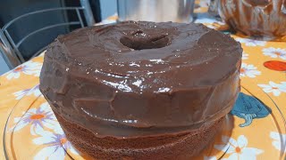 BOLO DE CHOCOLATE FOFINHO ÚMIDO MUITO FACIL DE FAZER...FEITO A MÃO..