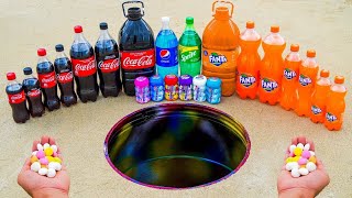 EXPERIMENT: XXL Coca Cola Rocket gegen Mentos und Cola, Fanta, Pepsi, Sprite Underground