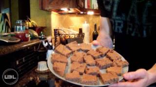 Bodybuilding Dessert:  Chocolate Peanut Butter Protein Fudge (Low-Carb)