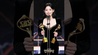 #songkang and #kimyoojung win SBS 2023 Best Couple Award ❤