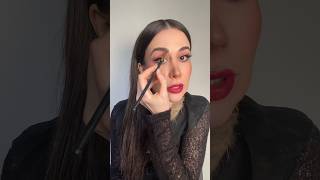 نحوه صحیح ابرو کشیدن با ۳ نقطه راهنما #makeup #makeuptutorial #beauty #ترفند #آموزش_میکاپ #آرایش