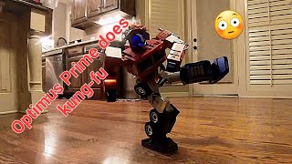 Transformers Optimus Prime Auto-Converting Robot - Collector's Edition