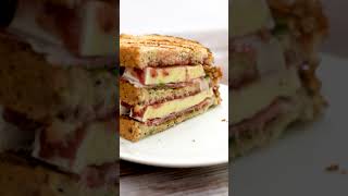 Receta Sandwich de Jamón con queso brie y mermelada