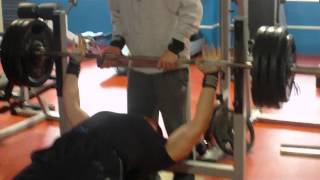 160kg/352lb bench @ 18