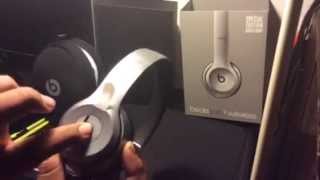 Beats Solo 2 Wireless Unboxing (SpaceGrey)