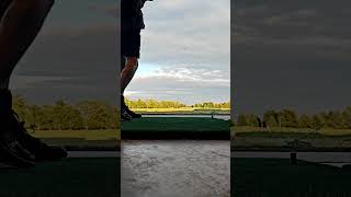 #slowmotion #slomo #golf #golfswing #chipshot #drivingrange