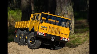 Tatra 813 Kolos 8x8  - RC scale truck [Cross RC DC8]