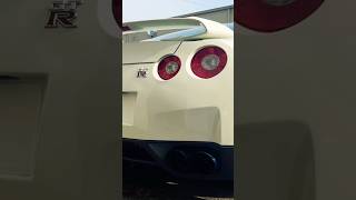 Cold Start & Rev Of Fully Built GT-R with Boost Logic 4.5” Exhaust #michigan #gtr gtr35