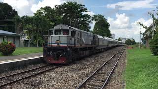 KTM | Ekspres Selatan crossing at Kluang