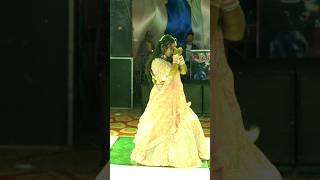 Ankho pe mohabbat likh de bride dance #trending #dance #wedding #sangeetdance #pahadibride #bride