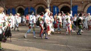 100807 WL Painted People Parading.MPG