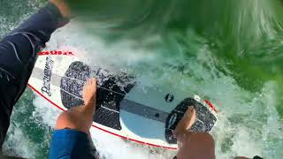 Mesmerizing Waves | Moomba Max