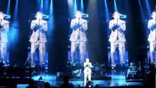 Michael Buble performing Michael Jackson Tracks- Stockholm 2012