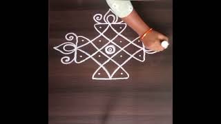 ఇంటికి లక్ష్మీ కళ తెచ్చే సింపుల్ muggulu designs #muggulu #rangoli