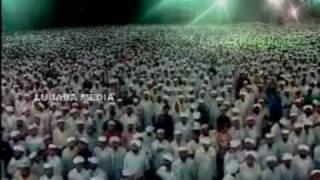 Thajul Ulama Ullal Thangalum - Kamarul Ulama Kanthapuram Ap Usthadhum (Song)