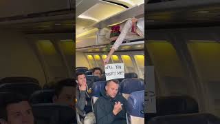 She surprised him on the airplane 🥹 #viral  #wedding #travel #relationship