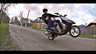 Прокатил девушку на заднем | YAMAHA JOG | STUNT | FZM