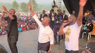 Bebe cool Eddy kenzo and Hon Thomas Tayebwa Deputy speaker Live Performance on stage