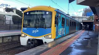 Siemens naxas ￼depart from Footscray