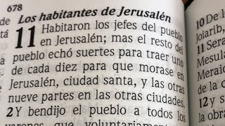 Biblia en Vivo - Nehemías 11 (Los habitantes de Jerusalén) y 1 Pedro 1 (Una esperanza viva) RVR1960