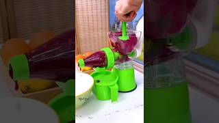 Ye hai ek fruit juicer Bina electricity or Bina mehnad ki😱😱  #juicemaker #facts #factsinhindi 😱❤️