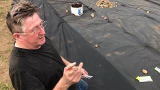 How to lay weed control barrier membrane fabric on soil and with use on gravel