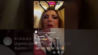 jessika.dmr fa pipì in diretta con jordan jeffrey baby