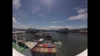 PRATICAGEM DO ITAJAÍ: Entrada do MSC Oriane no Portonave