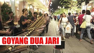 KEREN BRO !!! GOYANG DUA JARI / CALUNG FUNK  PENGAMEN MALIOBORO YOGYA