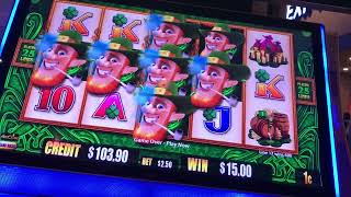 Slot Machine Big Hits/Bonus Play Action