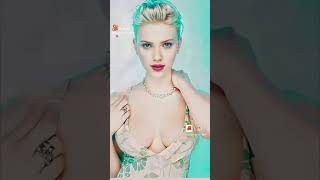 Scarlet Johansson- Estonteante