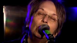 Mary Gauthier - How You Learn To Live Alone & Another Train (Dust of Daylight Sessions)