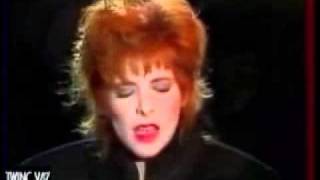 Mylène Farmer chante Greta (Live)