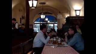 Пивной ресторан Хофбройхаус (Hofbräuhaus)