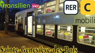 Trains - RER Ligne C : Départ d'un UM de Z 20900 et Passage d'un UM d'un Z 20500.