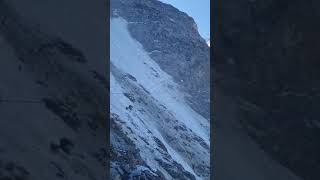 Climber Escapes Dangerous Rock Slide on Mont Blanc