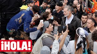 La aplaudida actitud de Felipe VI intentando calmar los ánimos de los vecinos indignados de Paiporta