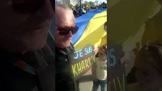 Марш митинг в Париже в поддержку Украины и ВСУ. Сбор средств на поддержку нашей украинской армии.