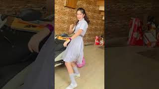 School girl skirt dance| #shorts #shortsvideo #shortsfeed