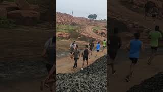 hill running🏃💨 #mppolice2023 #mppoliceconstable #running #shortvideo #shorts