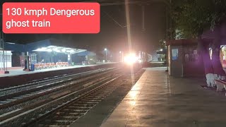 अंधेरी रात ll में सुनसान स्टेशन से खतरनाक Speed से निकली train, Shiv Shakti Express #train #youtube